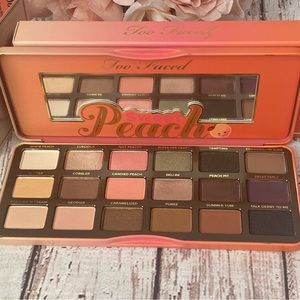 TOO FACED - SWEET PEACH PALETTE NEW!